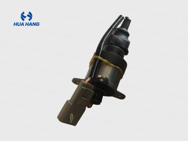 High pressure oil pump